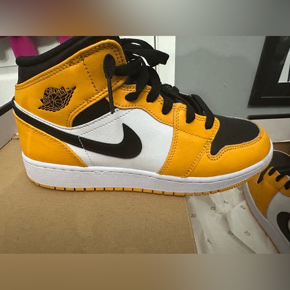 Jordan Shoes Jordan Kids Grade School Air Jordan Mid Basketball Shoes Poshmark